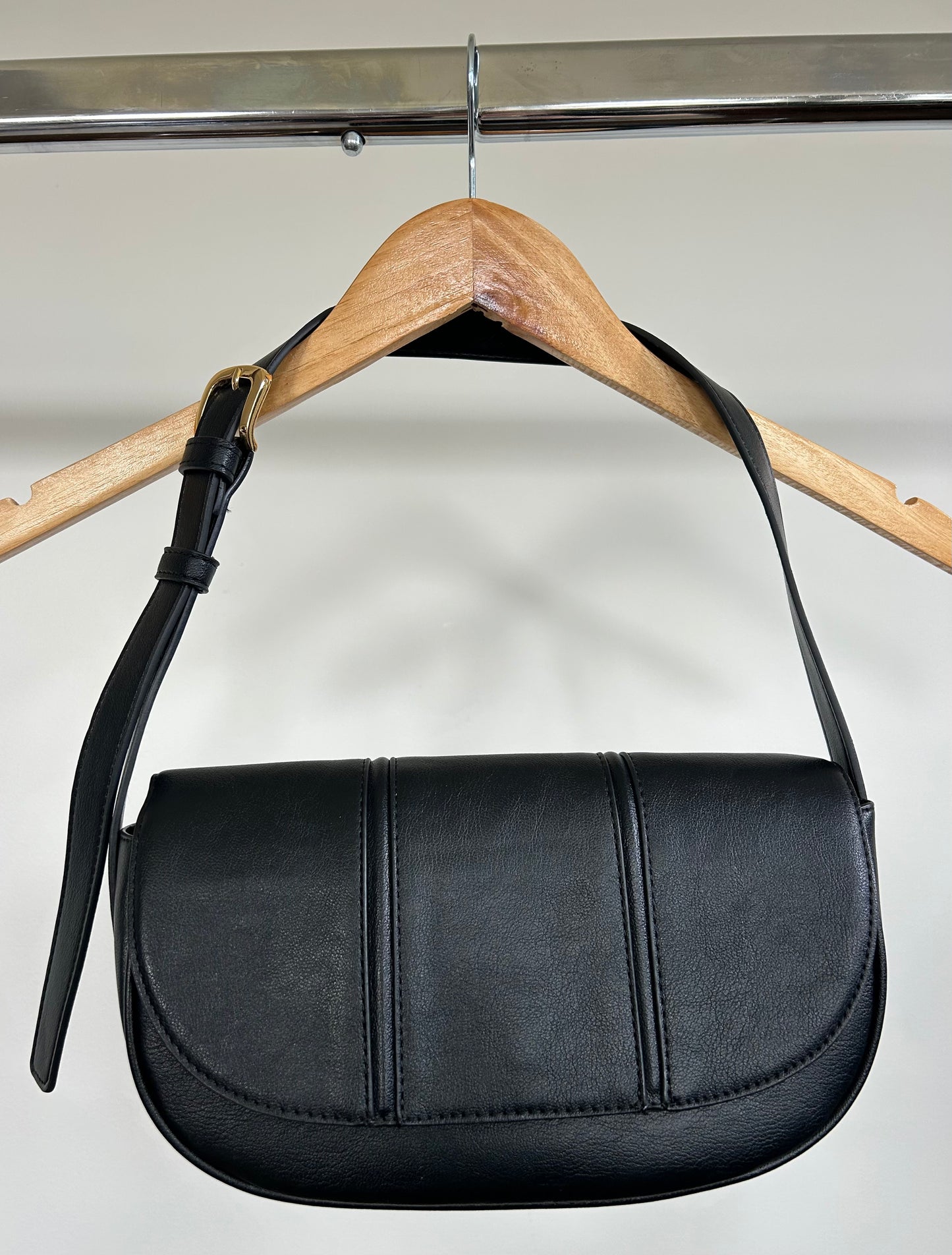 Black Front Snap Purse