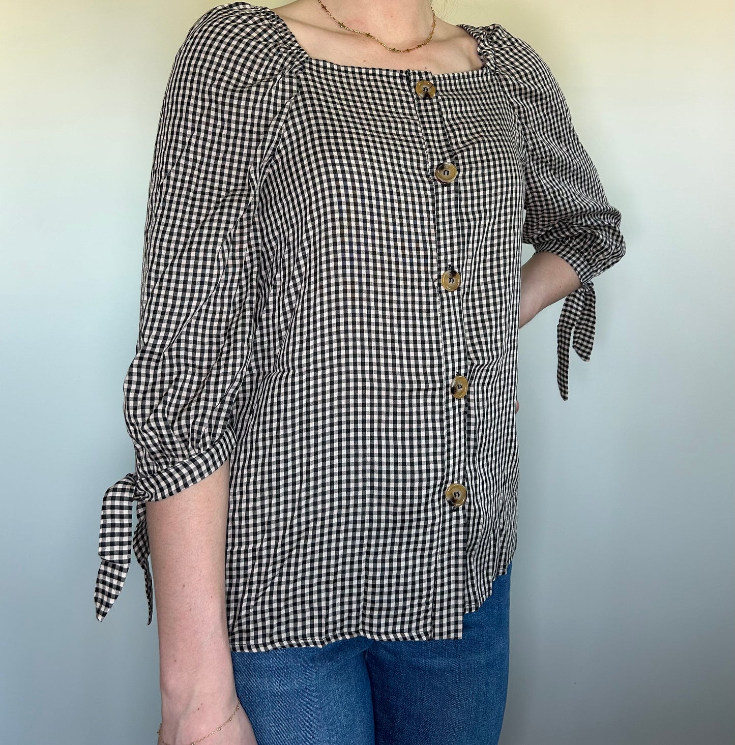 Gingham Buttoned Blouse