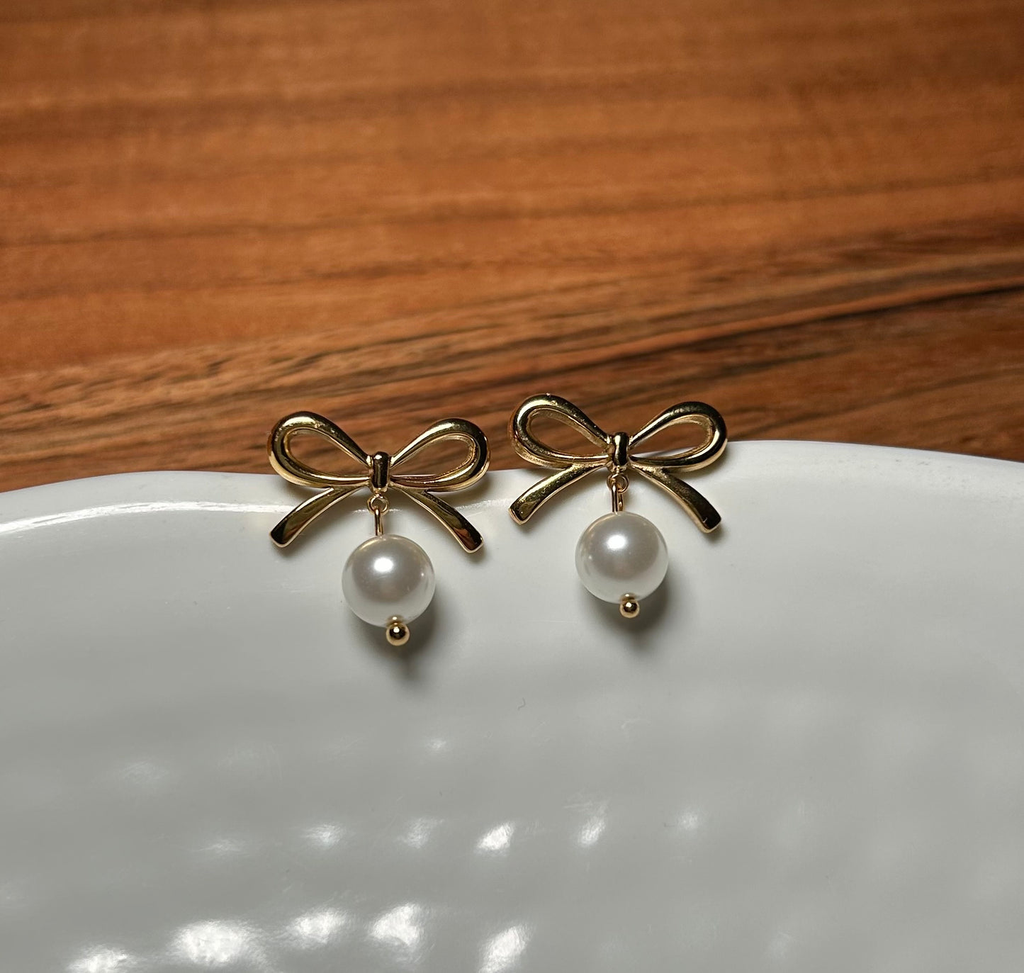 Gold Bow Earrings