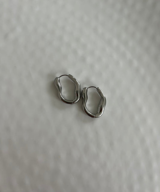 Silver Wavy Hoop Earring