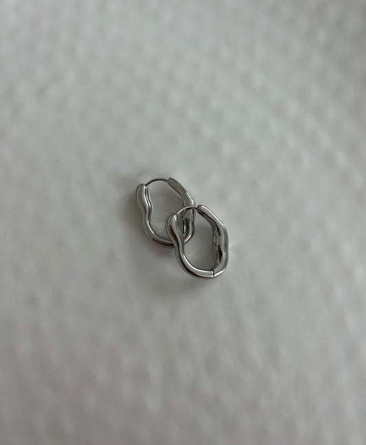 Silver Wavy Hoop Earring